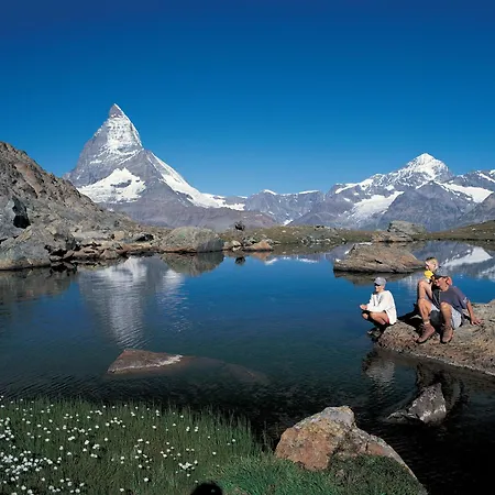 Du Soleil By Interhome Daire Zermatt